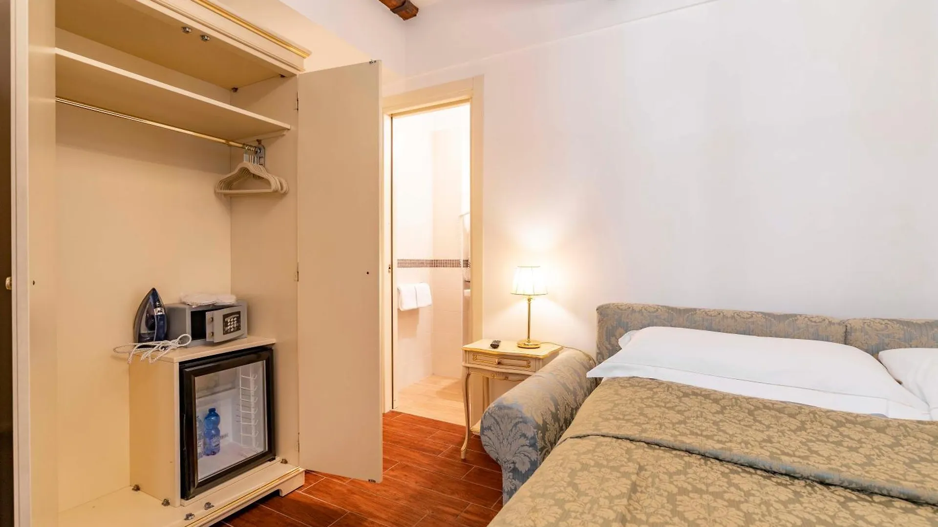 Guest house Casa Marsilli Hotel Venice Italy